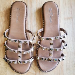 Taupe and Gold Studded Gladiator Sandals NWOT size 6.5